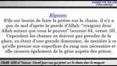 Conseil pour ceux qui prient sur les chaises dans les mosquées -Cheikh Sâlih ibn Fawzân-